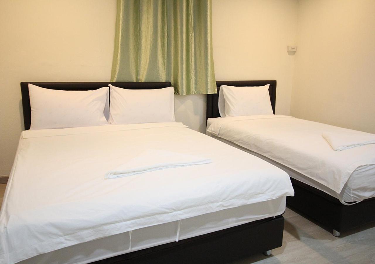 Chaiwat Hostel Бангкок Екстер'єр фото